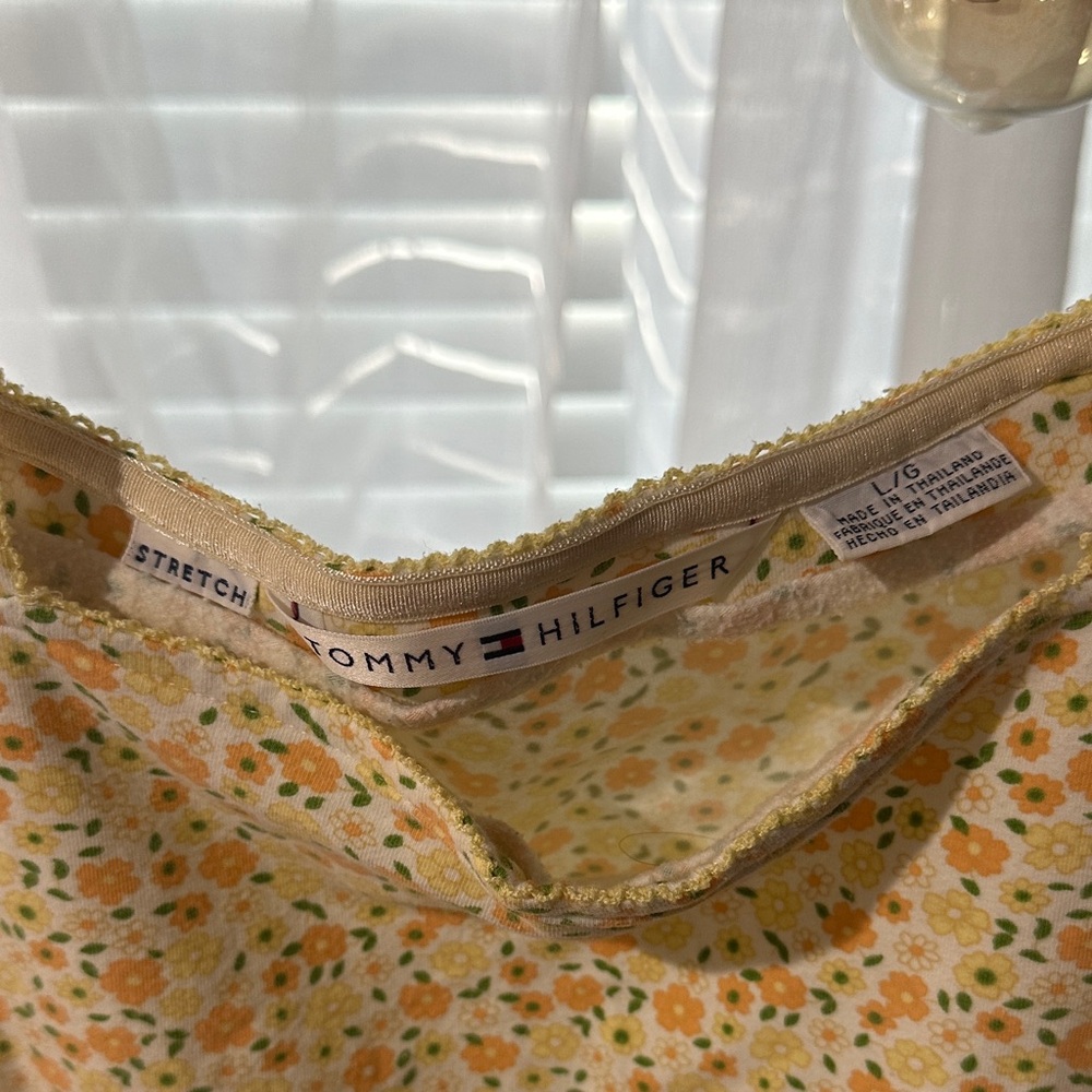 Y2K vintage Tommy Hilfiger Women's Yellow Floral Tank Top - Picture 2 of 5